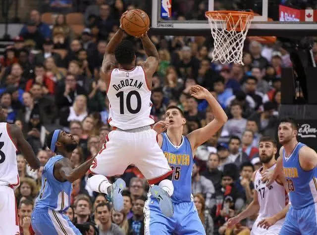 勇士队的德 勇士队的德