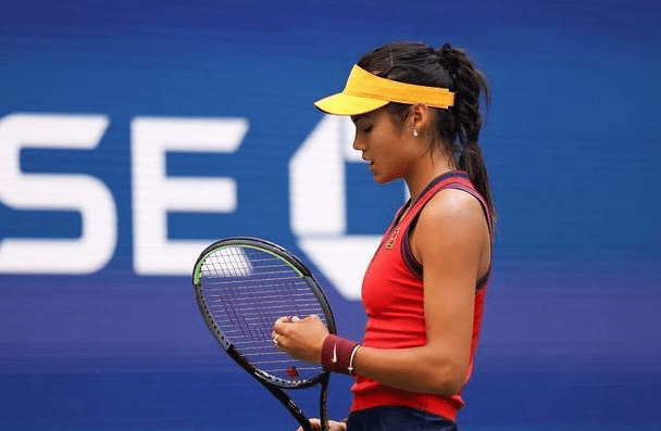 拭目以待 拭目以待