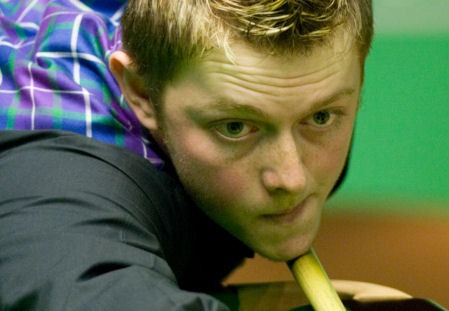 连续在肘区 连续在肘区